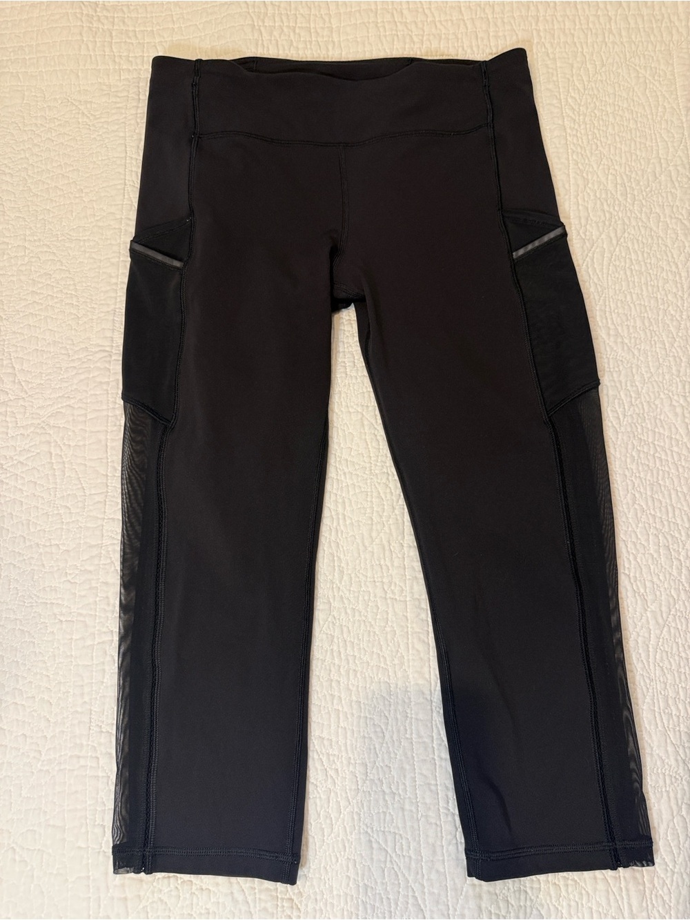 Lululemon Black 19” Leggings with Side Mesh Panels Size 10